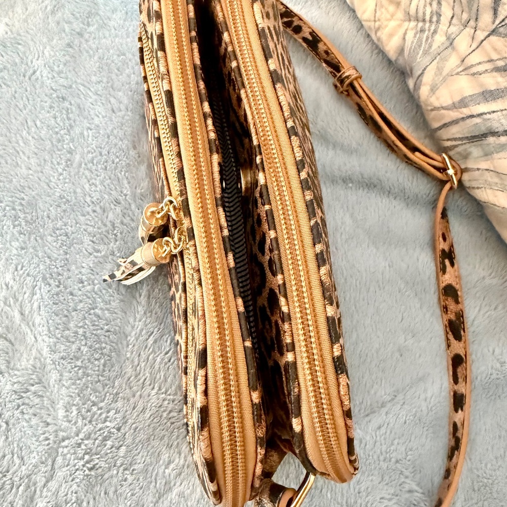 LEOPARD Print BAG⭐️❤️NWT faux leather/SHOULDER/CROSSBODY HANDBAG LIGHTWEIGHT - Picture 13 of 13